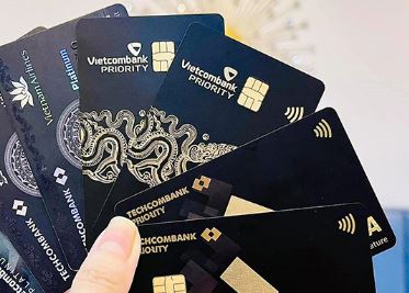 đáo hạn thẻ tín dung vietcombank